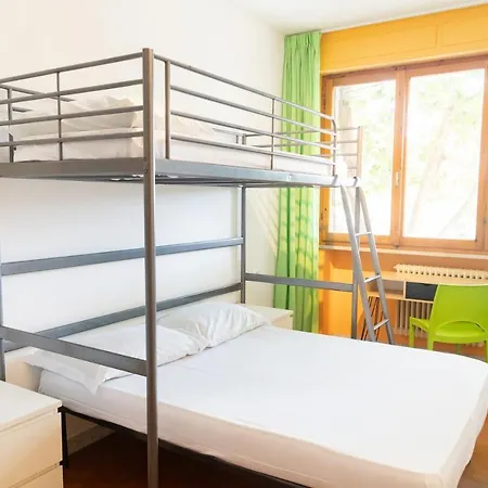 Safestay Pisa Centrale Hostel *