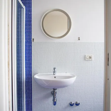 Hostel Safestay Pisa Centrale *