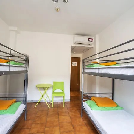 Safestay Хостел Пиза